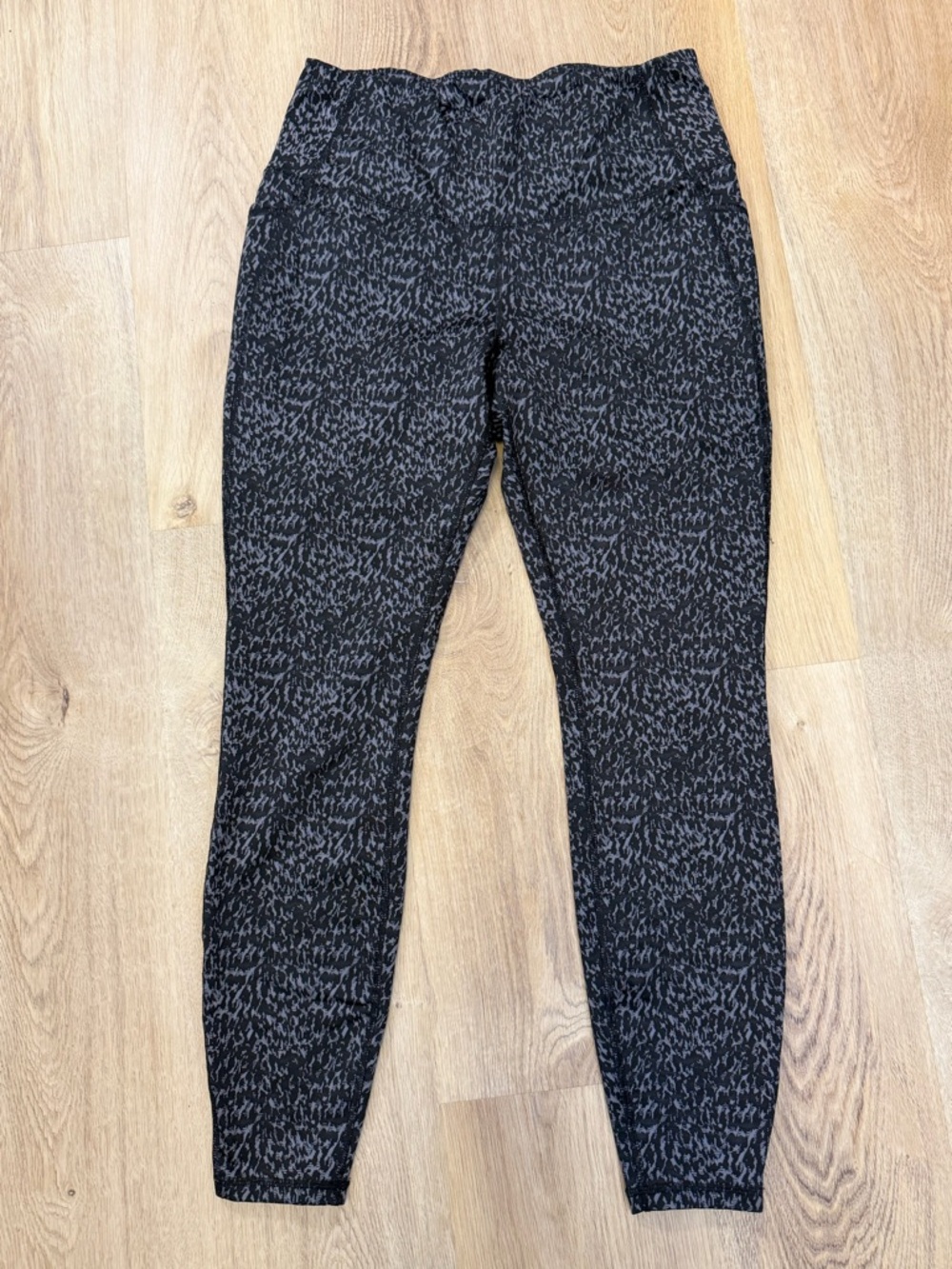 all in motion Gray & Black High Waist Leggings with Pockets